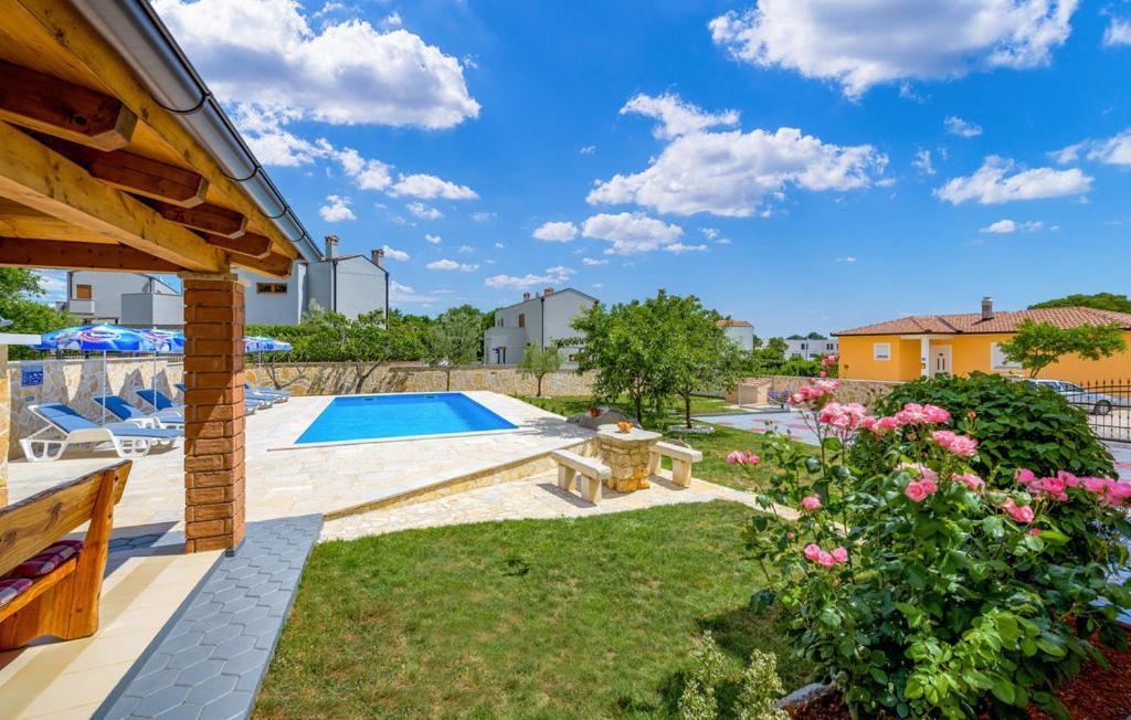 Apartman Blazevic Poreč Exteriör bild